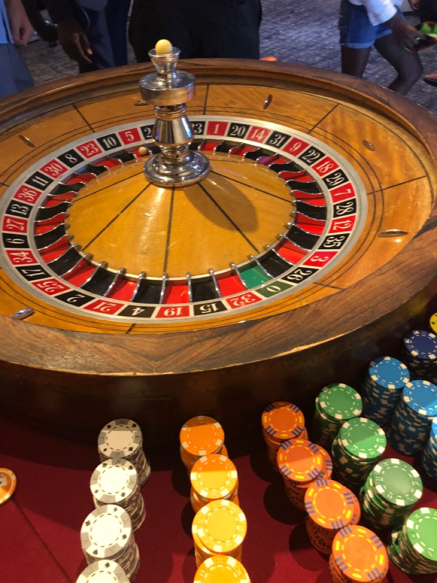 Crickex Affiliate کھلاڑیوں کے لیے لائیو کیسینو سیکشن